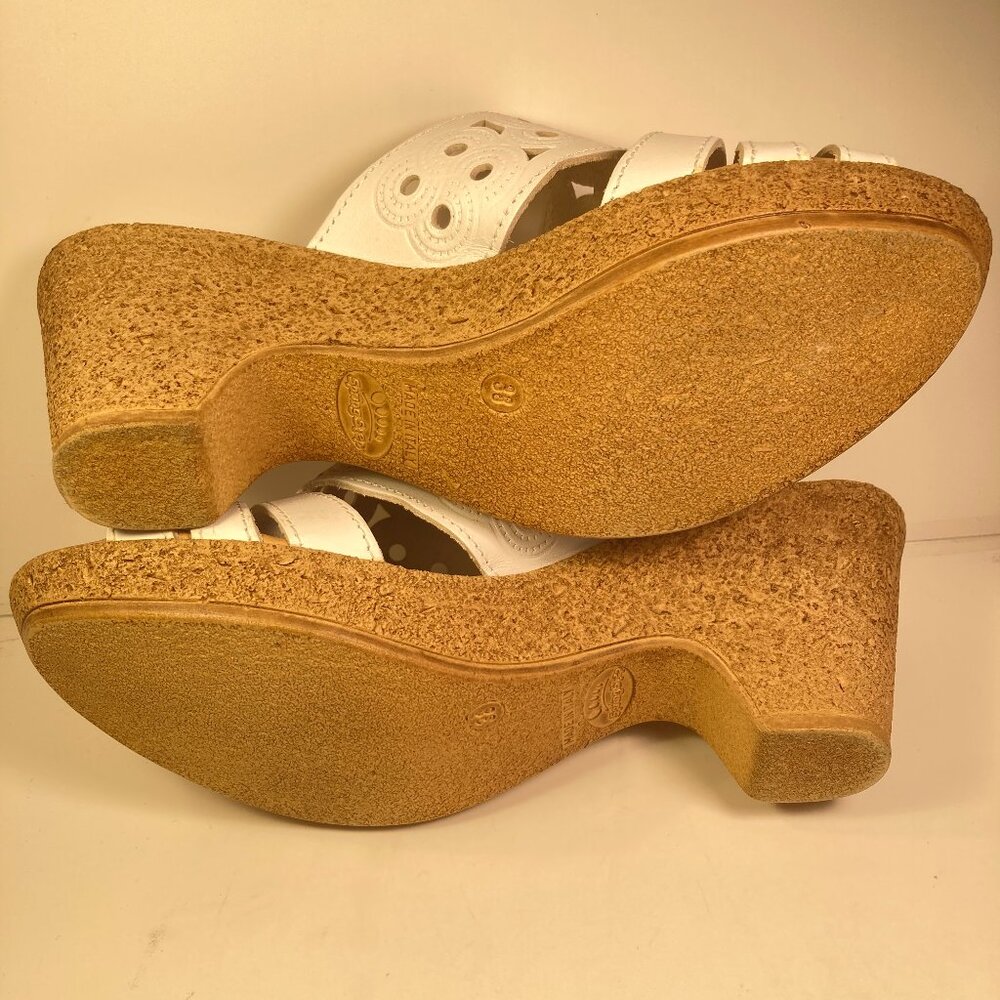 Spring Step Laser Cut Wedge Leather Sandals Size US 7 /  Eur 38 - Picture 4 of 6